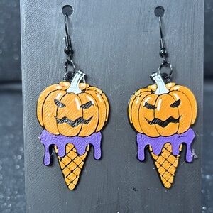 Pumpkin Ice Cream Cone Halloween Earrings 🎃🍦🧡